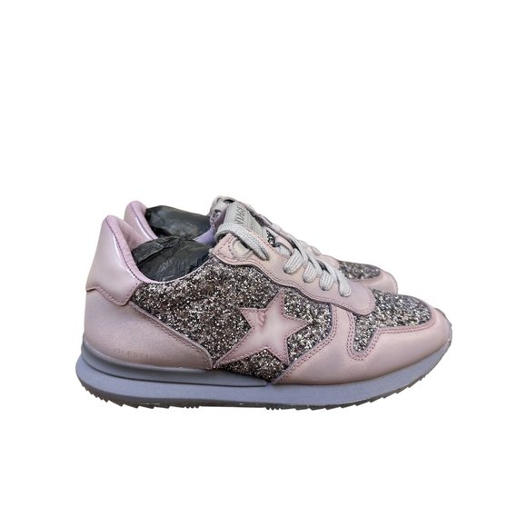 Vintage Havana Shoes - NWOT Vintage Havana Lilac & Glitter Sneakers Size 8